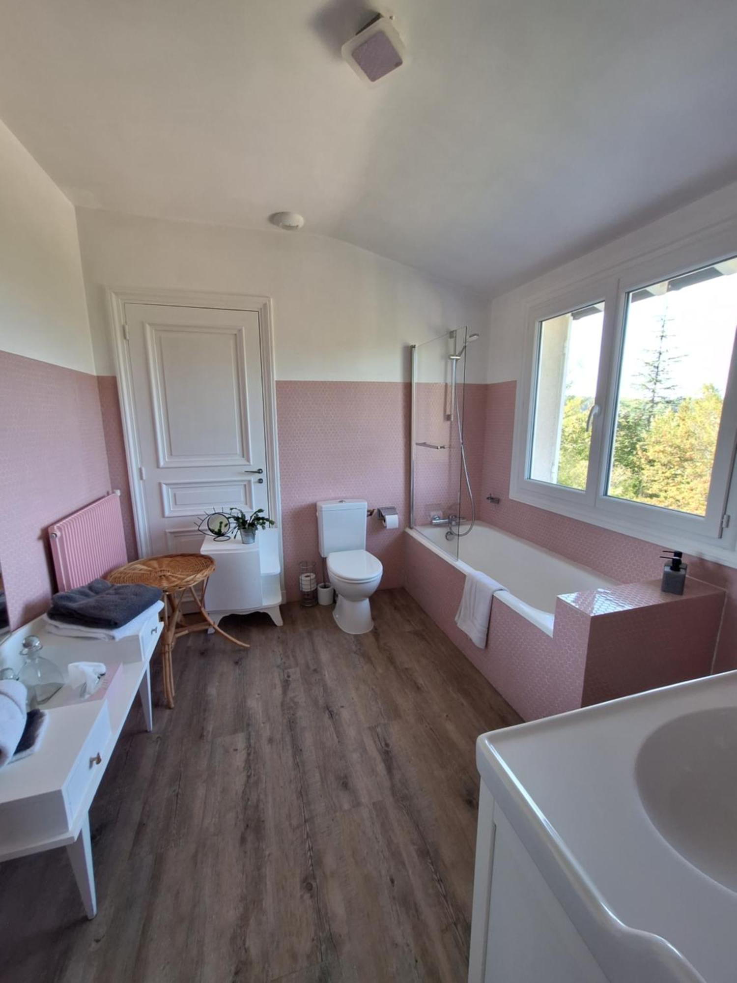 Chambres D'Hotes Le Relais Globe Trotteur Montaigu  Exteriör bild