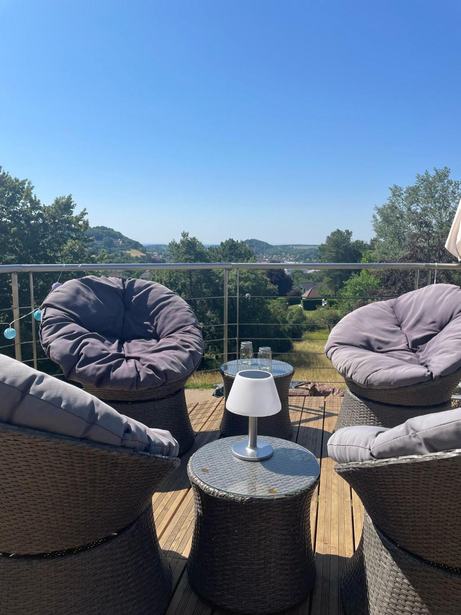 Chambres D'Hotes Le Relais Globe Trotteur Montaigu  Exteriör bild